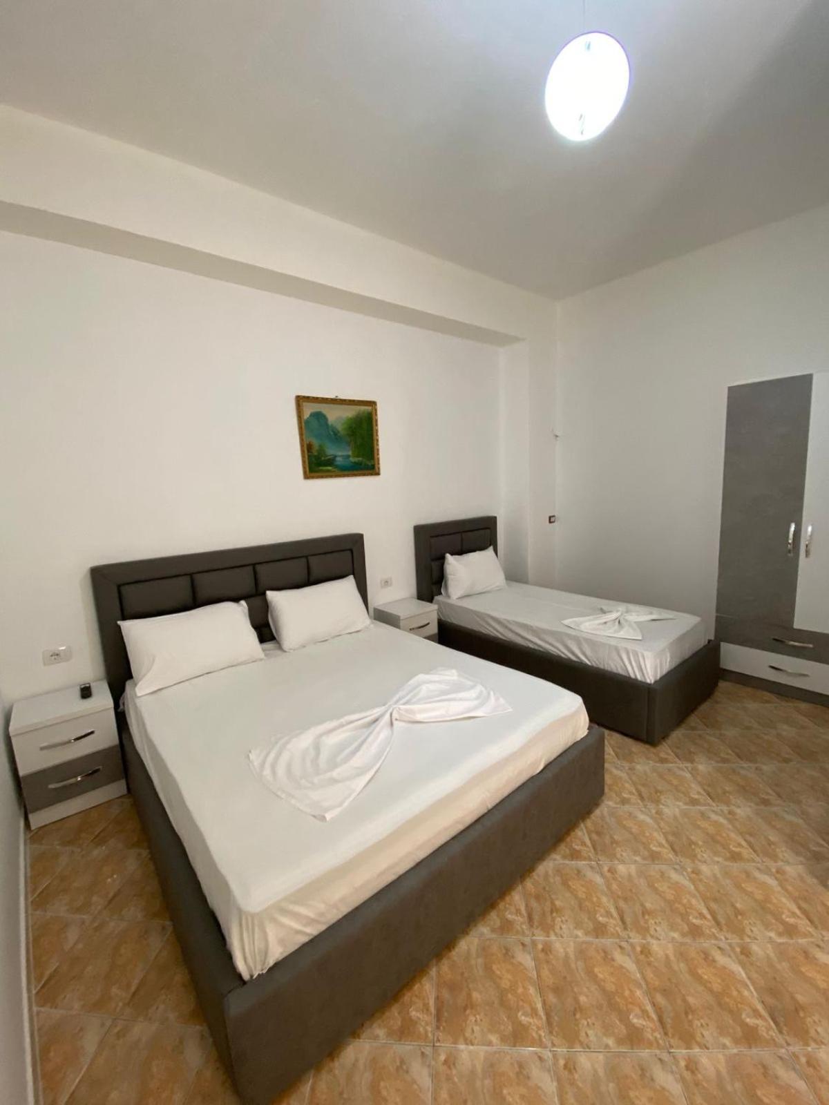 Guesthouse Seli Berat Exterior foto
